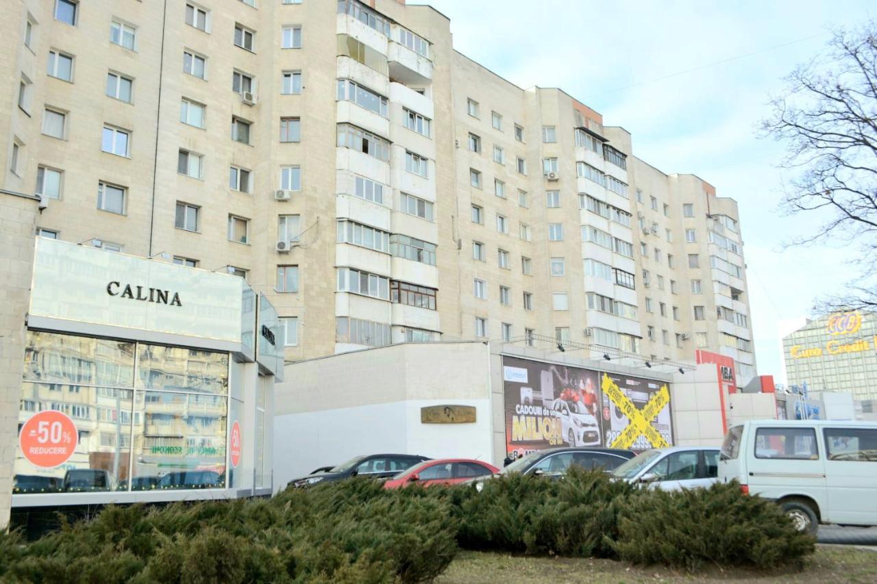 Stefan Cel Mare Apartment Chisinau Ngoại thất bức ảnh